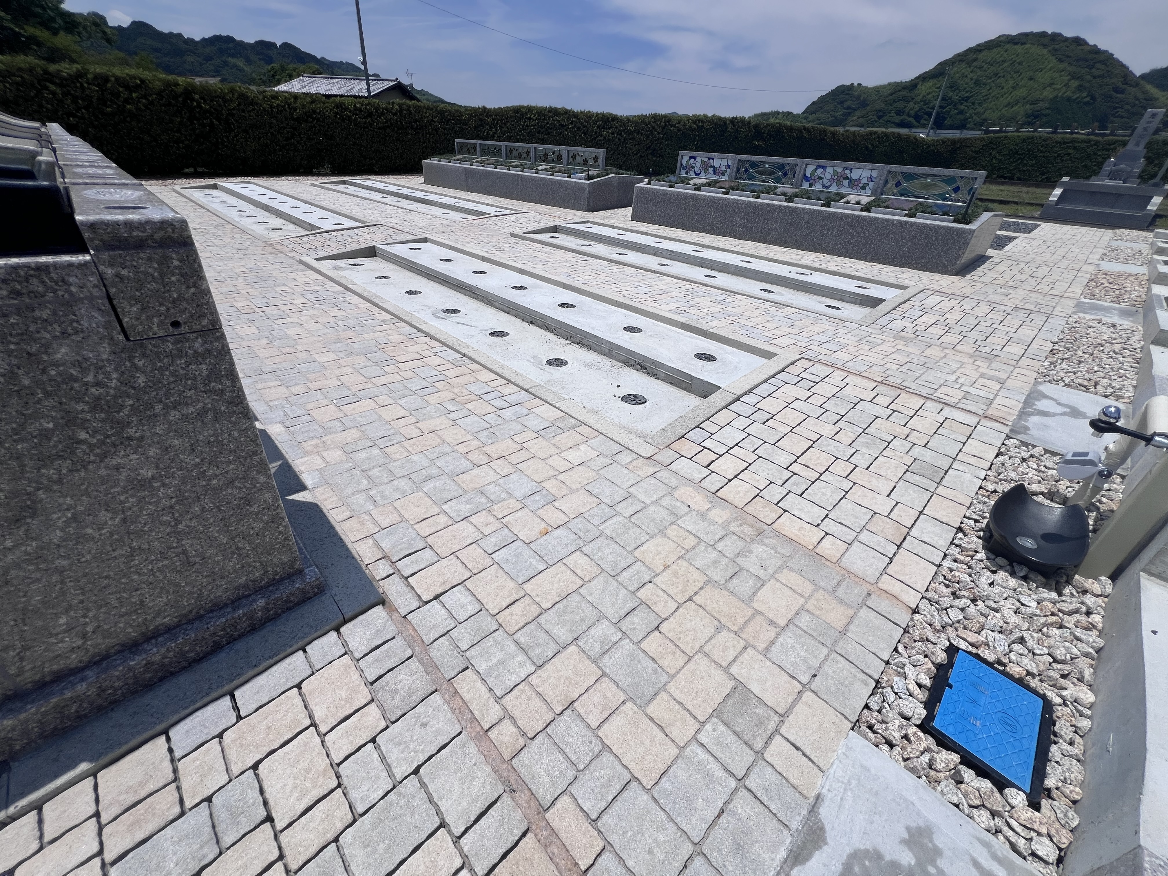 広々とした通路